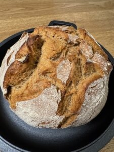 Sauerteigbrot mit Altbrot – Einfaches Rezept ohne Hefe