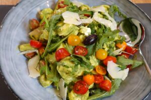 Tortellinisalat Rezept
