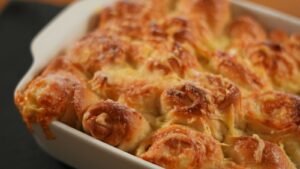 Knoblauch-Käse-Zupfbrot Rezept